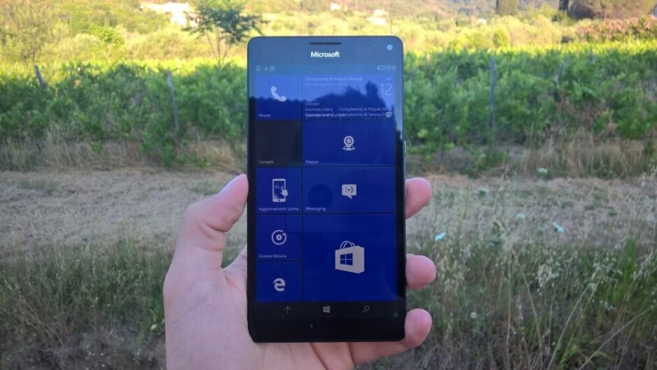Anteprima italiana di Windows 10 Mobile CShell